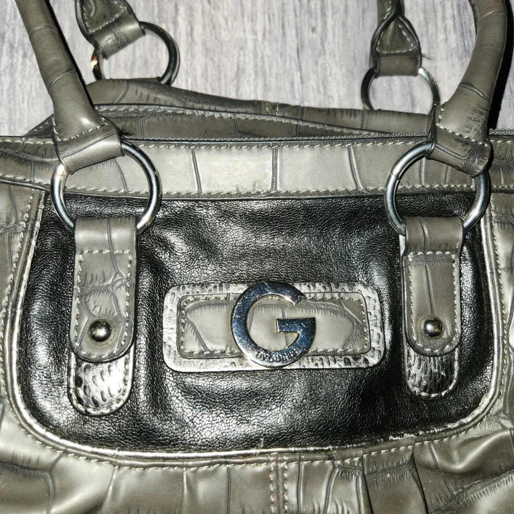 G by GUESS Gray Crocodile Embossed Satchel Bag Silver Hardware‎ Leopard Lining